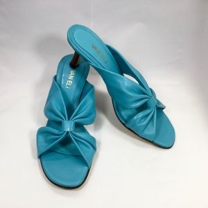 Vaneli Turquoise Leather Sandals size 6